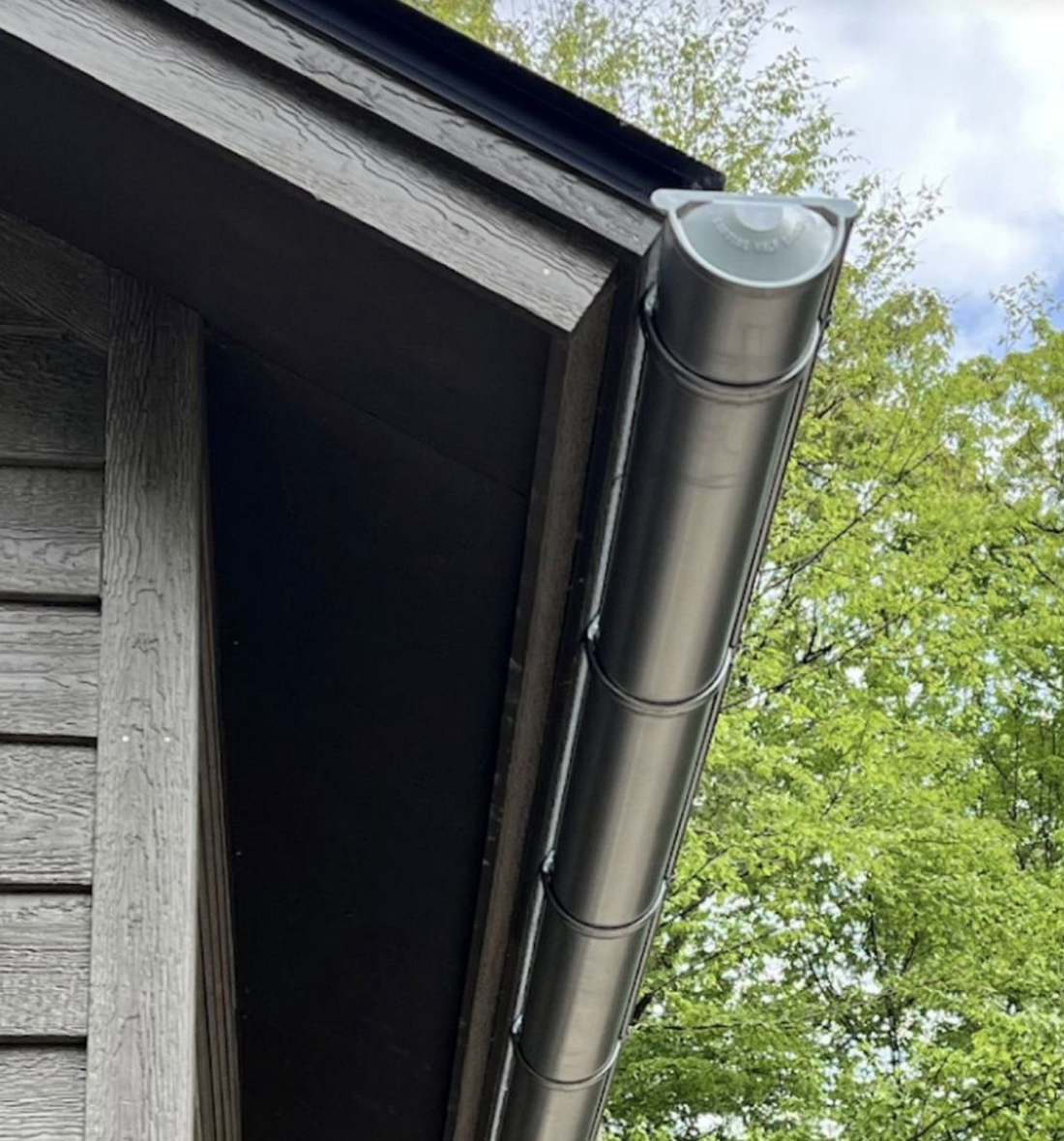 6" Galvanized Steel Half Round Gutter Bracket | Sunrise Heavy Duty Hot Dipped Galvanized Fascia Bracket